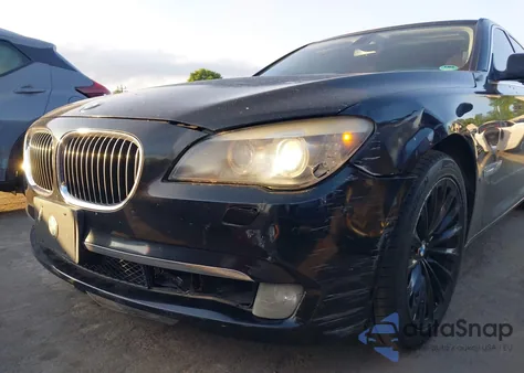 2011 BMW 740I из США, поврежденный, VIN WBAKA4C5XBC612953